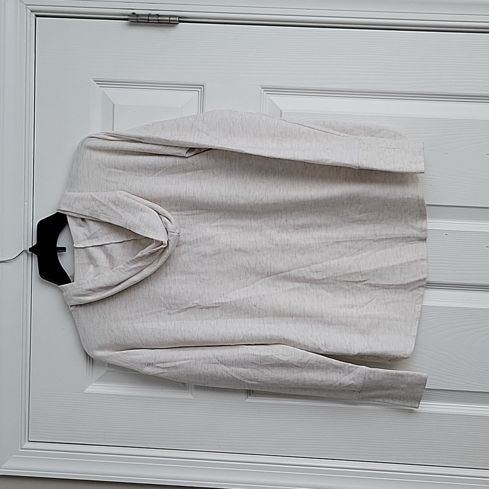 Calvin Klein Jeans Long Sleeve Top With Hood - Picture 6 of 12
